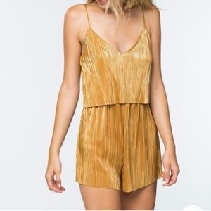 Coverstitched Gold Pleated Flowy Romper Festival Wedding Party Vacation Glam M